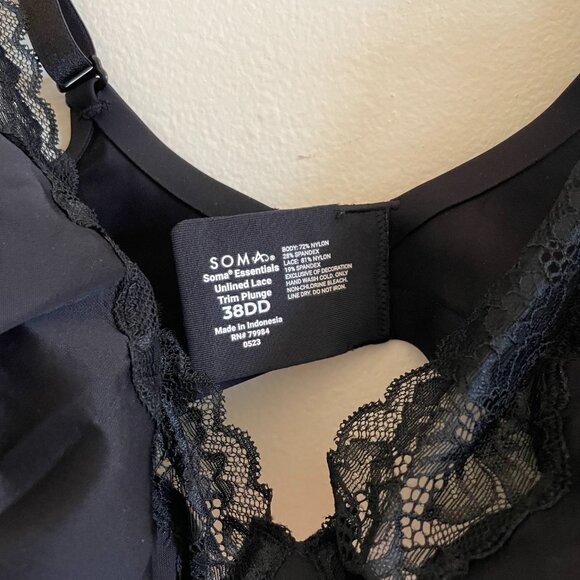 SOMA Essentials Unlined Lace Trim Plunge - Picture 2 of 3